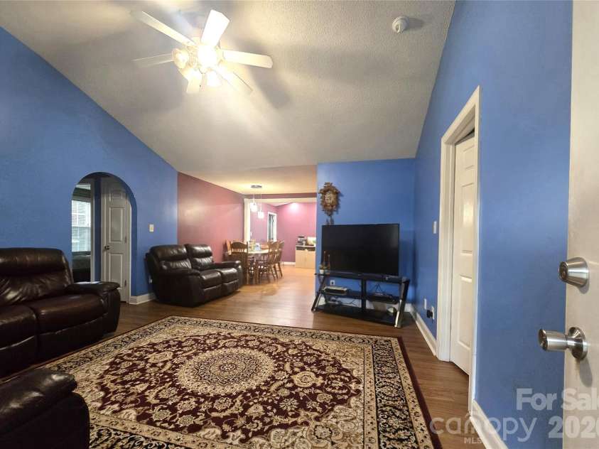 110 Mill Creek Drive, Kings Mountain, NC 28086.  MLS# CAR4414660, YatesRealty ID 44339. Livingroom, dining area and flex space