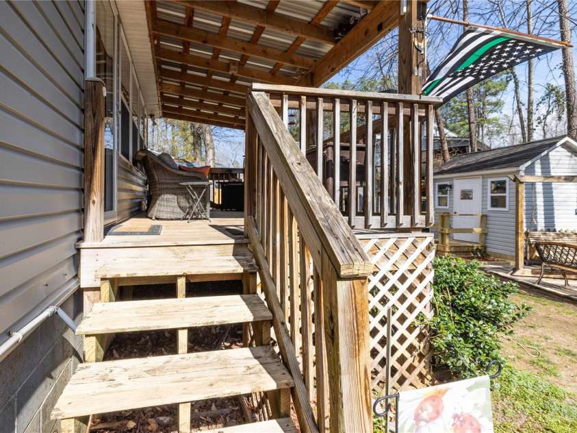 102 Deer Park Road, Mount Gilead, NC 27306.  MLS# CAR4357095, YatesRealty ID 4434. 