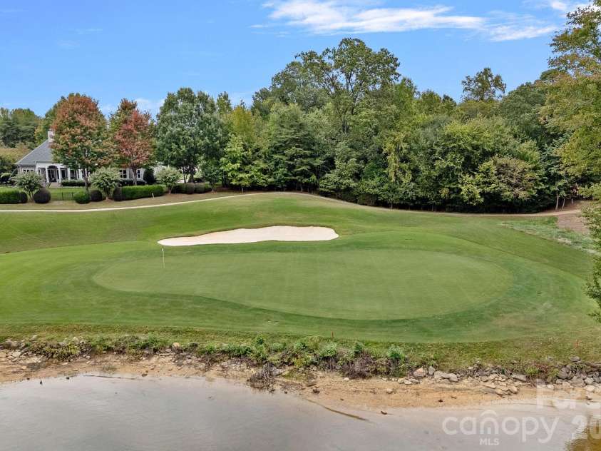 106 Lightship Drive, Mooresville, NC 28117.  MLS# CAR4309787, YatesRealty ID 4434. 