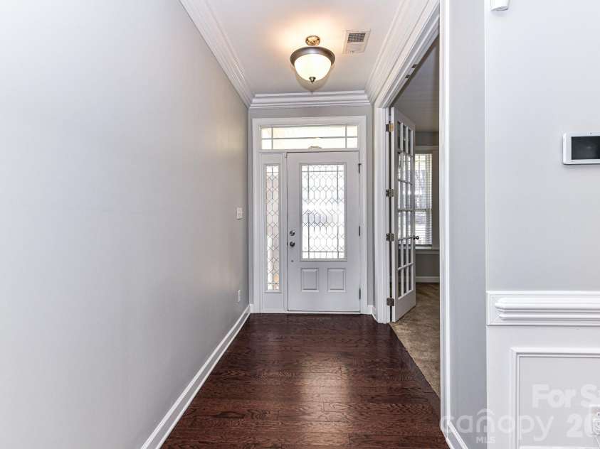 4316 Hubbard Road, Charlotte, NC 28269.  MLS# CAR4414368, YatesRealty ID 44340. 