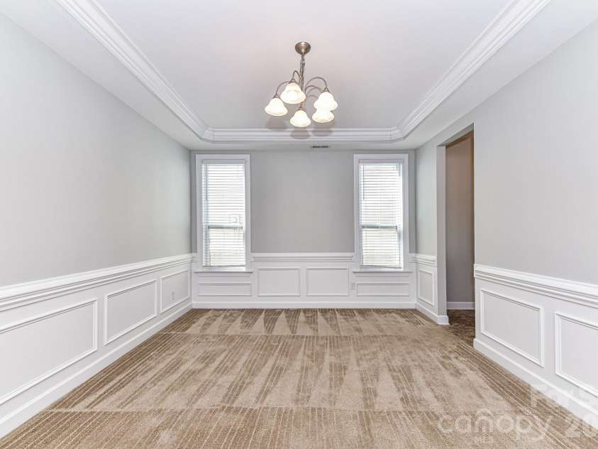 4316 Hubbard Road, Charlotte, NC 28269.  MLS# CAR4414368, YatesRealty ID 44340. 