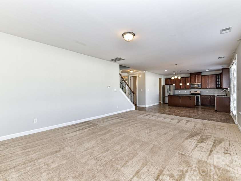 4316 Hubbard Road, Charlotte, NC 28269.  MLS# CAR4414368, YatesRealty ID 44340. 