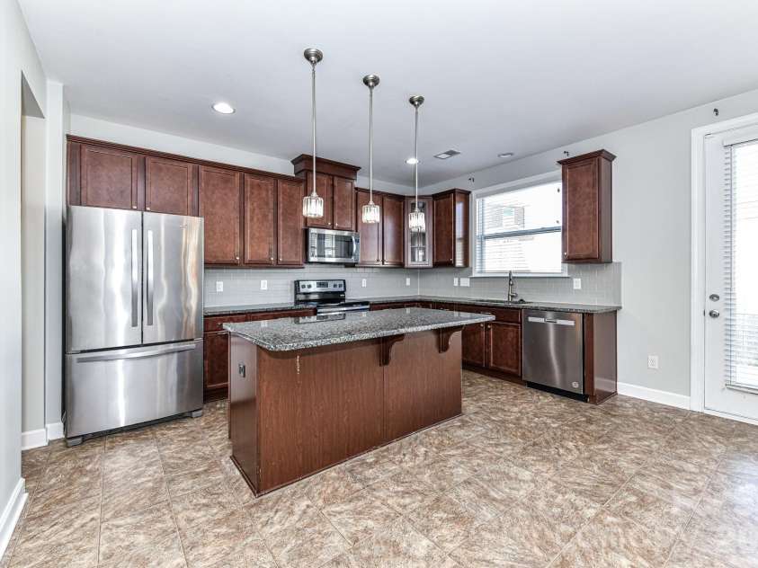 4316 Hubbard Road, Charlotte, NC 28269.  MLS# CAR4414368, YatesRealty ID 44340. 