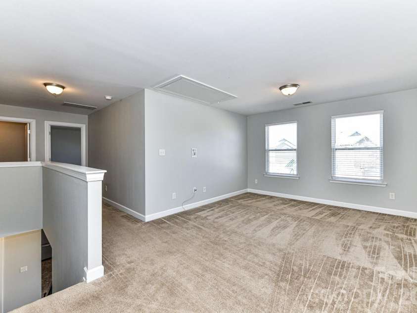 4316 Hubbard Road, Charlotte, NC 28269.  MLS# CAR4414368, YatesRealty ID 44340. 