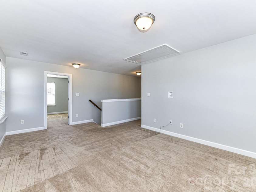 4316 Hubbard Road, Charlotte, NC 28269.  MLS# CAR4414368, YatesRealty ID 44340. 