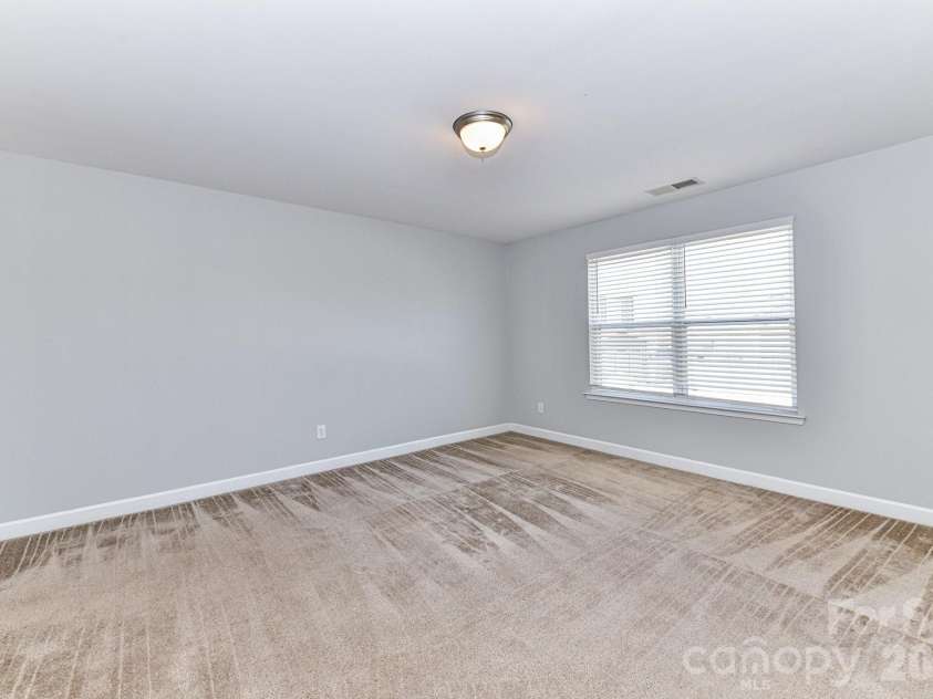 4316 Hubbard Road, Charlotte, NC 28269.  MLS# CAR4414368, YatesRealty ID 44340. 
