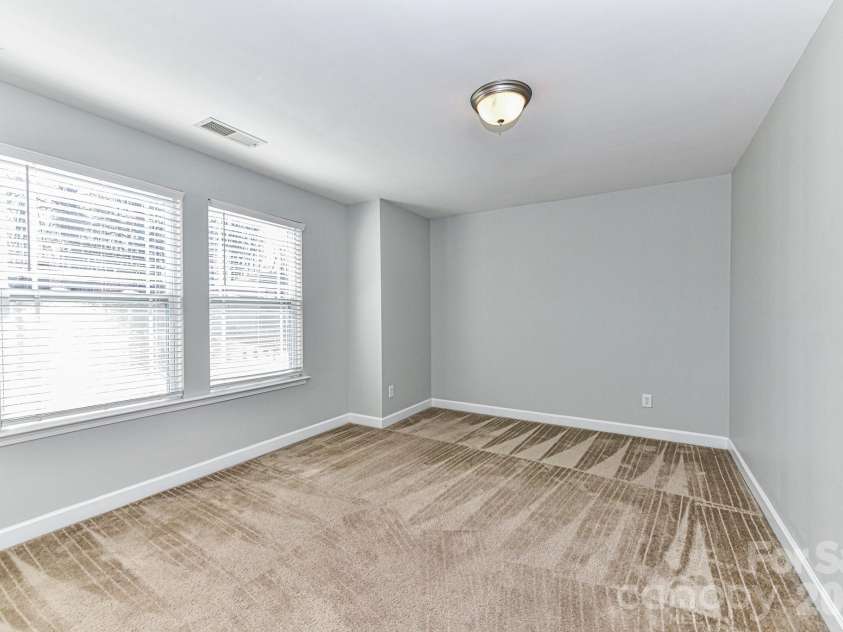 4316 Hubbard Road, Charlotte, NC 28269.  MLS# CAR4414368, YatesRealty ID 44340. 
