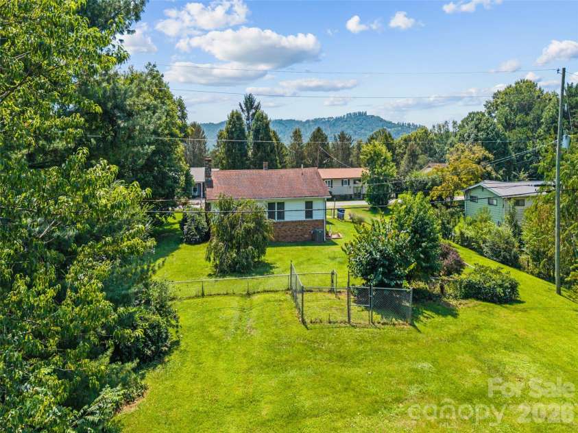 53 Salem Road, Weaverville, NC 28787.  MLS# CAR4414521, YatesRealty ID 44341. 
