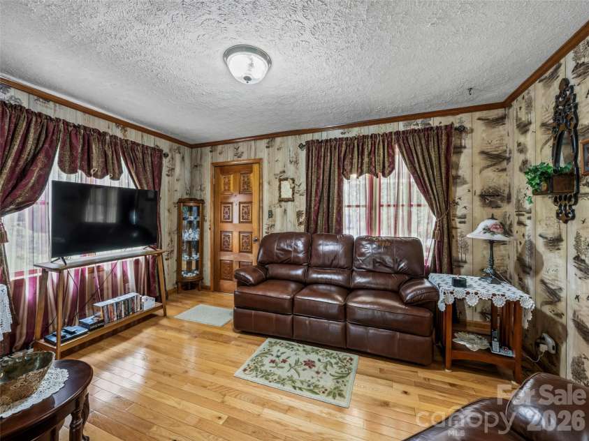 53 Salem Road, Weaverville, NC 28787.  MLS# CAR4414521, YatesRealty ID 44341. 