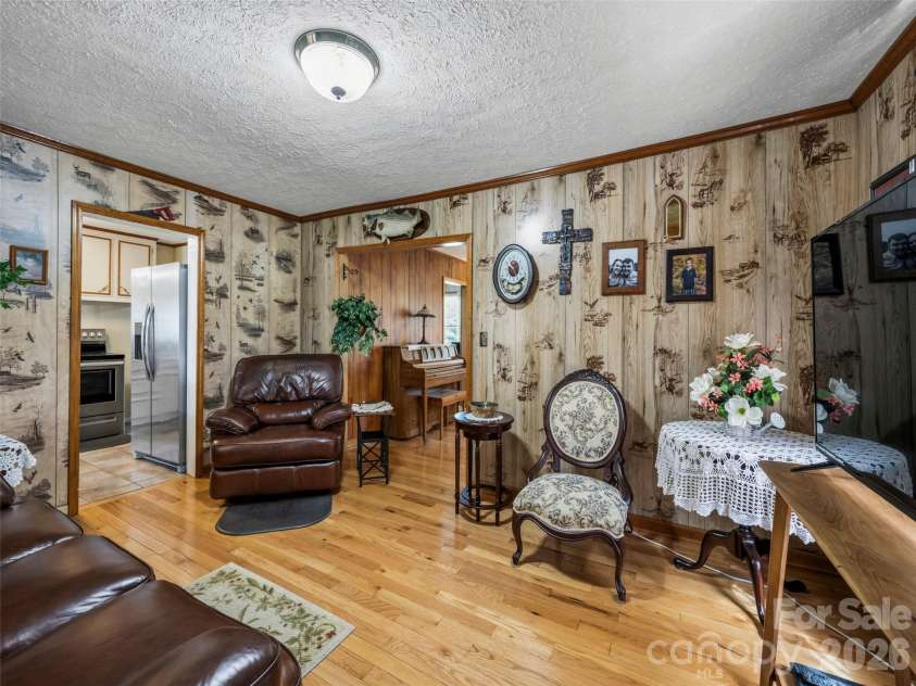 53 Salem Road, Weaverville, NC 28787.  MLS# CAR4414521, YatesRealty ID 44341. 