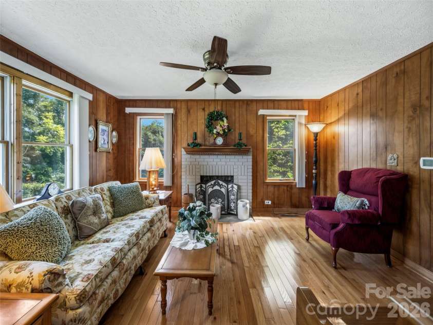 53 Salem Road, Weaverville, NC 28787.  MLS# CAR4414521, YatesRealty ID 44341. 