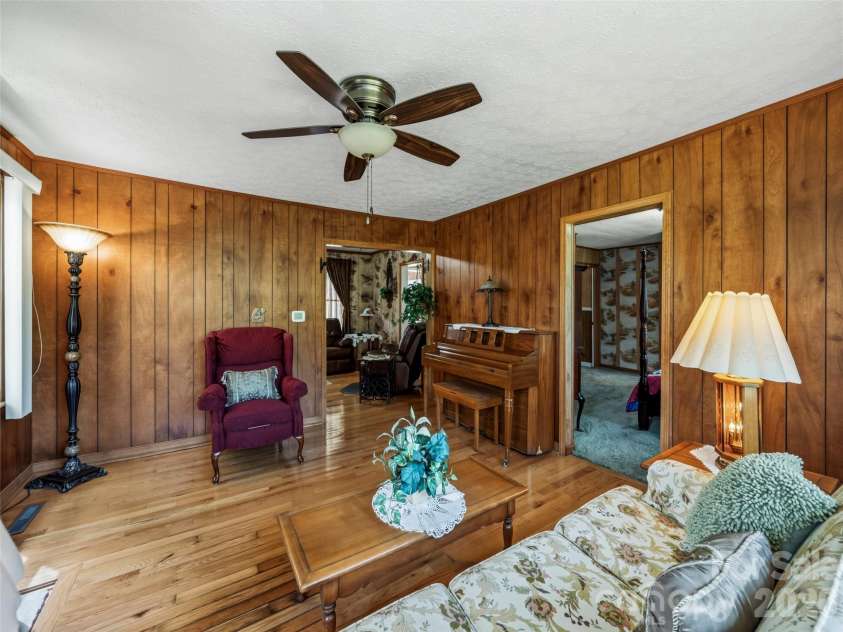 53 Salem Road, Weaverville, NC 28787.  MLS# CAR4414521, YatesRealty ID 44341. 