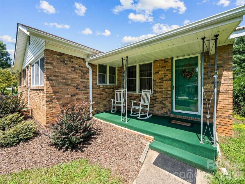 53 Salem Road, Weaverville, NC 28787.  MLS# CAR4414521, YatesRealty ID 44341. 