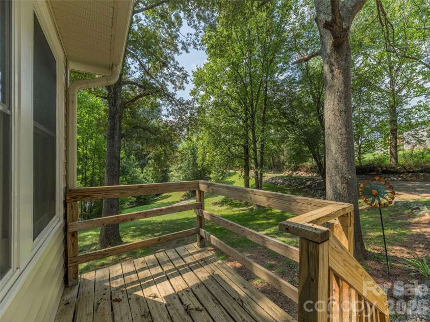 45 James Drive, Leicester, NC 28748.  MLS# CAR4414549, YatesRealty ID 44342. 
