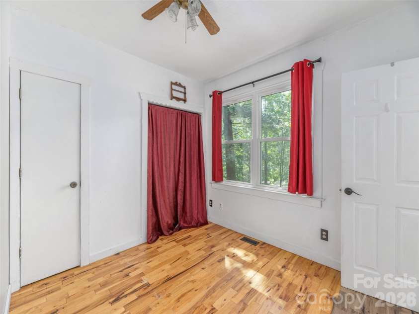 45 James Drive, Leicester, NC 28748.  MLS# CAR4414549, YatesRealty ID 44342. 