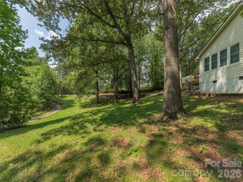 45 James Drive, Leicester, NC 28748.  MLS# CAR4414549, YatesRealty ID 44342. 