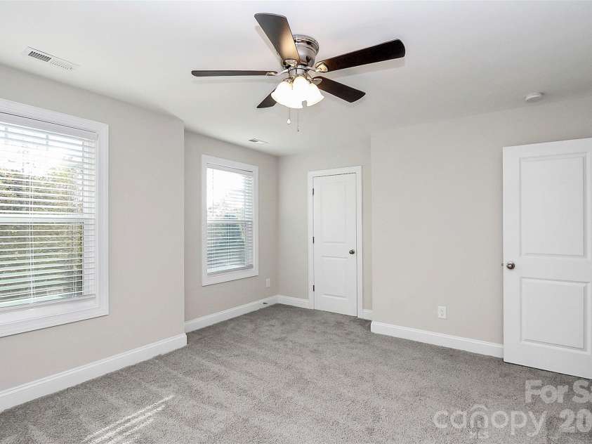2595 Henry Falls Drive, Hickory, NC 28602.  MLS# CAR4413299, YatesRealty ID 44345. 