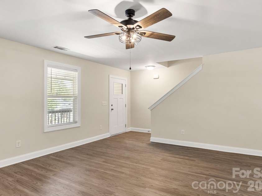 2595 Henry Falls Drive, Hickory, NC 28602.  MLS# CAR4413299, YatesRealty ID 44345. 