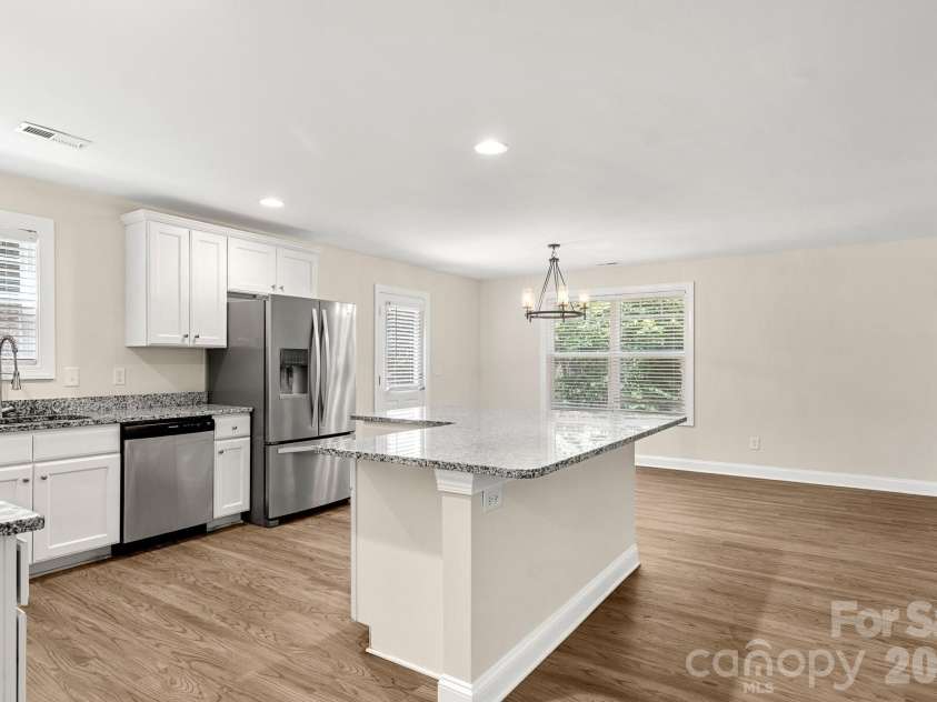 2595 Henry Falls Drive, Hickory, NC 28602.  MLS# CAR4413299, YatesRealty ID 44345. 