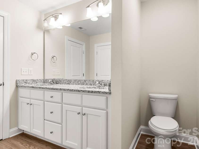 2595 Henry Falls Drive, Hickory, NC 28602.  MLS# CAR4413299, YatesRealty ID 44345. 