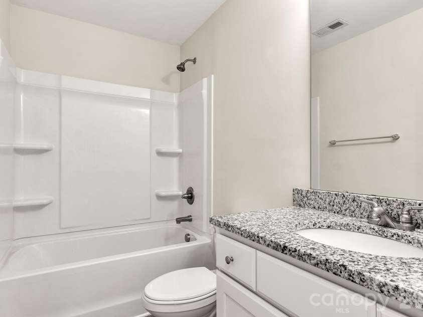 2595 Henry Falls Drive, Hickory, NC 28602.  MLS# CAR4413299, YatesRealty ID 44345. 