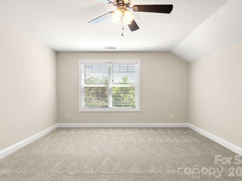 2595 Henry Falls Drive, Hickory, NC 28602.  MLS# CAR4413299, YatesRealty ID 44345. 