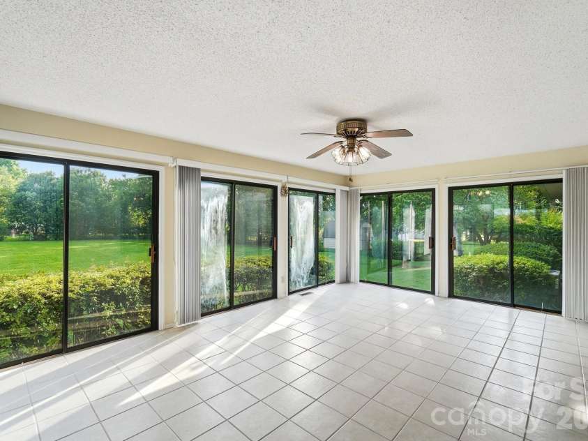 197 Park Road, Mount Holly, NC 28120.  MLS# CAR4414607, YatesRealty ID 44348. 