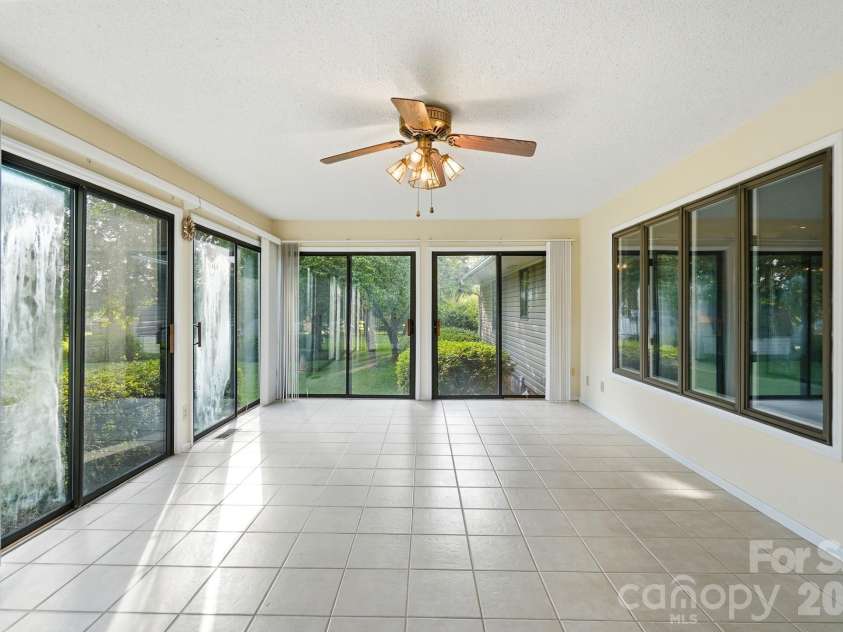 197 Park Road, Mount Holly, NC 28120.  MLS# CAR4414607, YatesRealty ID 44348. 