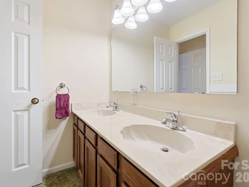 197 Park Road, Mount Holly, NC 28120.  MLS# CAR4414607, YatesRealty ID 44348. 