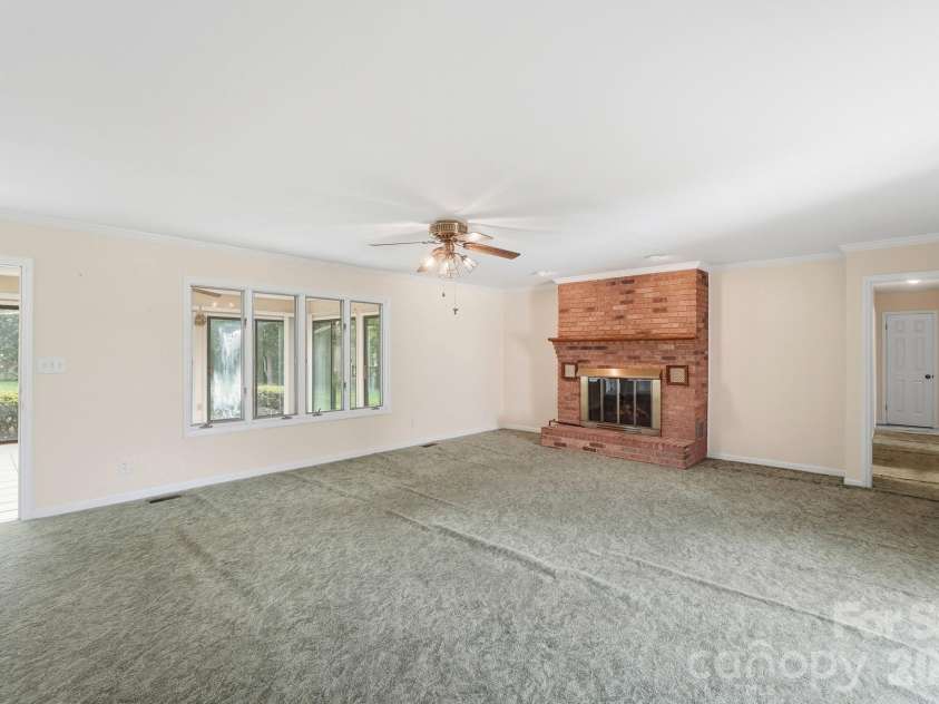 197 Park Road, Mount Holly, NC 28120.  MLS# CAR4414607, YatesRealty ID 44348. So Much Natural Light