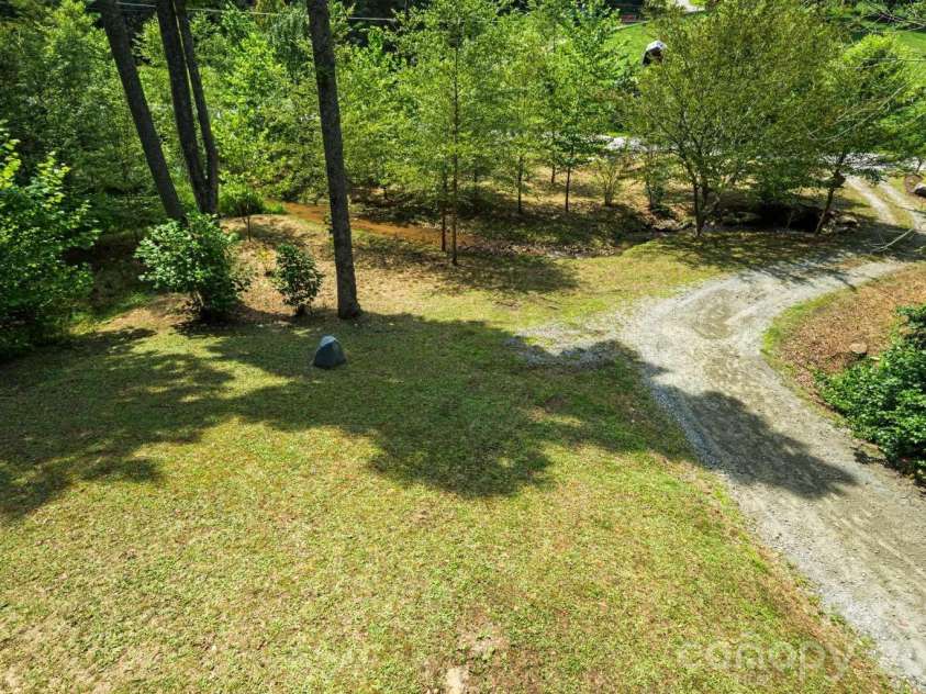 382 Paint Fork Road, Barnardsville, NC 28709.  MLS# CAR4414647, YatesRealty ID 44350. 