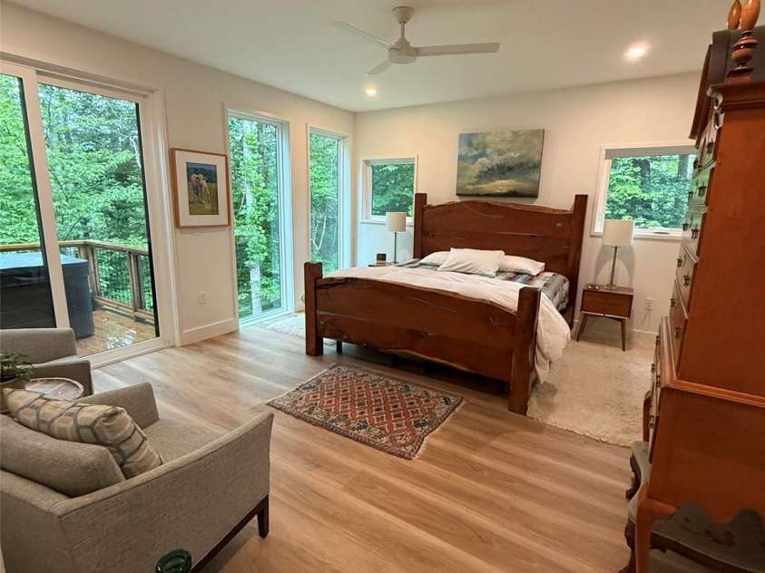 30 Sandys Home Place, Mars Hill, NC 28754.  MLS# CAR4414744, YatesRealty ID 44352. 