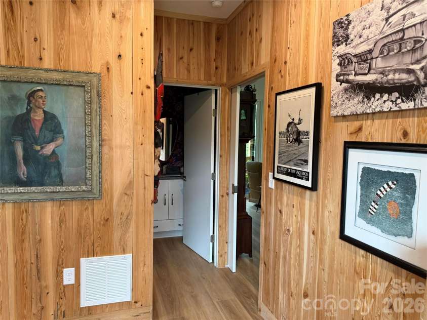 30 Sandys Home Place, Mars Hill, NC 28754.  MLS# CAR4414744, YatesRealty ID 44352. 