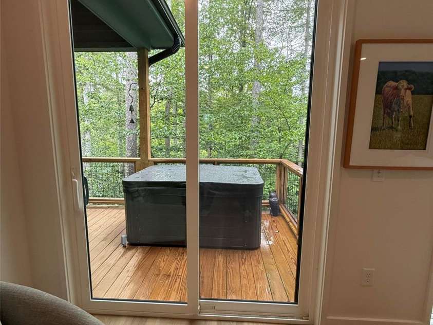 30 Sandys Home Place, Mars Hill, NC 28754.  MLS# CAR4414744, YatesRealty ID 44352. 