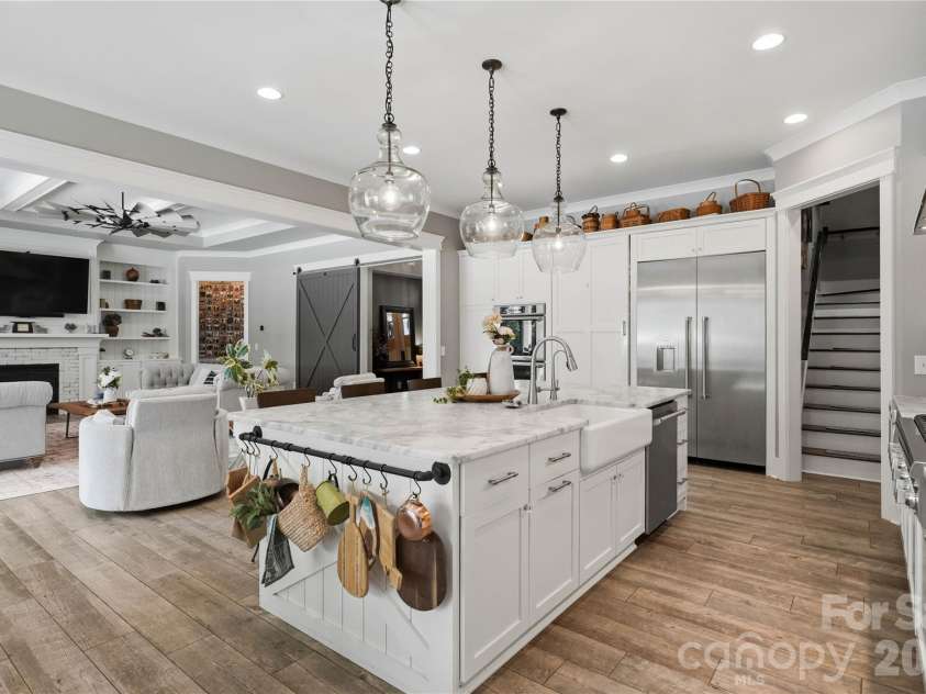 124 Washam Road, Mooresville, NC 28117.  MLS# CAR4413471, YatesRealty ID 44354. 
