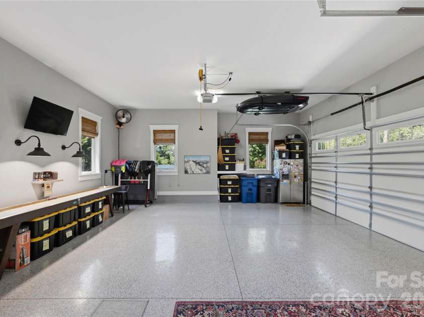 124 Washam Road, Mooresville, NC 28117.  MLS# CAR4413471, YatesRealty ID 44354. 