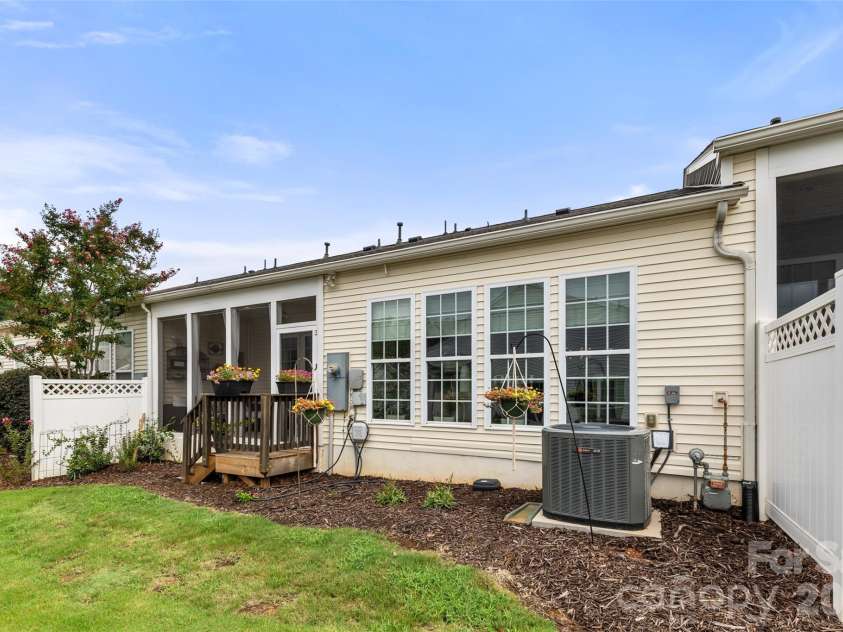 6529 Carolina Commons Drive, Indian Land, SC 29707.  MLS# CAR4412002, YatesRealty ID 44357. 