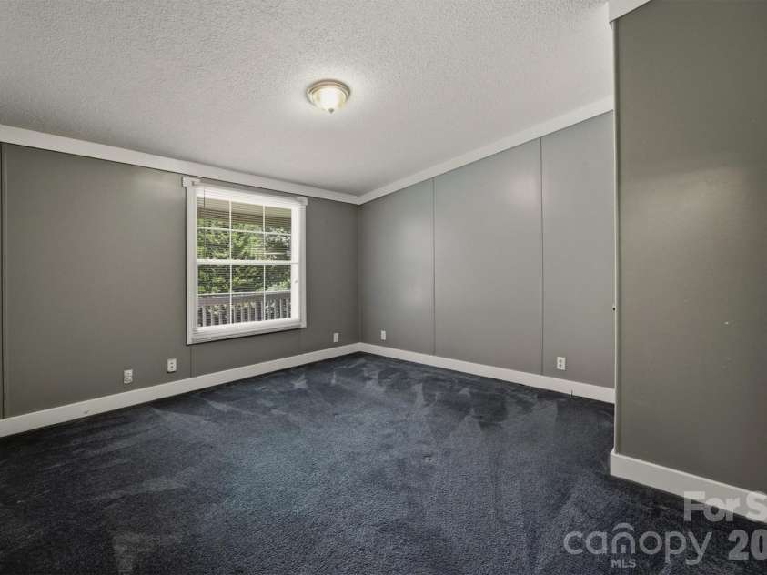 3006 Reba Cardwell Lane, Lenoir, NC 28645.  MLS# CAR4408149, YatesRealty ID 44359. 