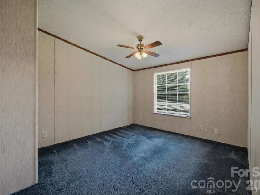 3006 Reba Cardwell Lane, Lenoir, NC 28645.  MLS# CAR4408149, YatesRealty ID 44359. 