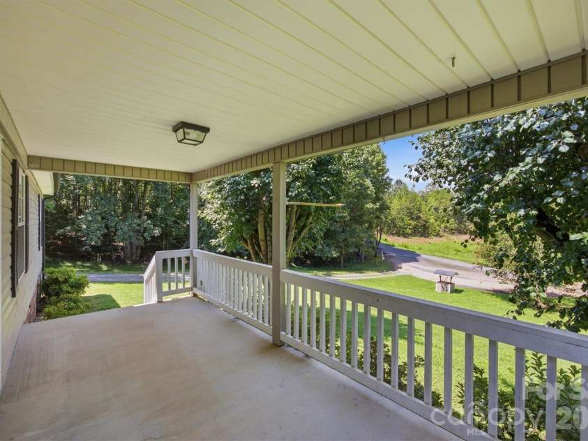 3006 Reba Cardwell Lane, Lenoir, NC 28645.  MLS# CAR4408149, YatesRealty ID 44359. 