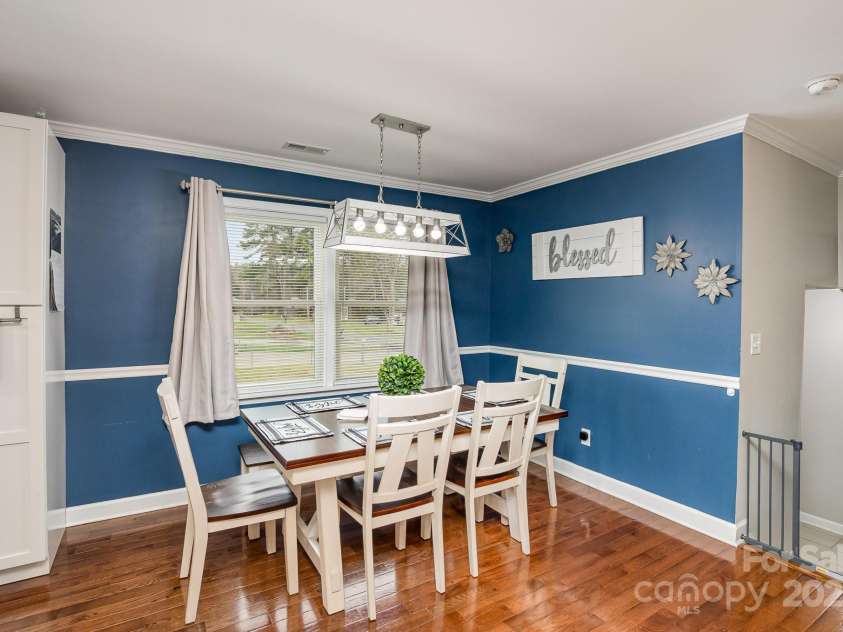 121 Louise Drive, Stanley, NC 28164.  MLS# CAR4235098, YatesRealty ID 4436. 