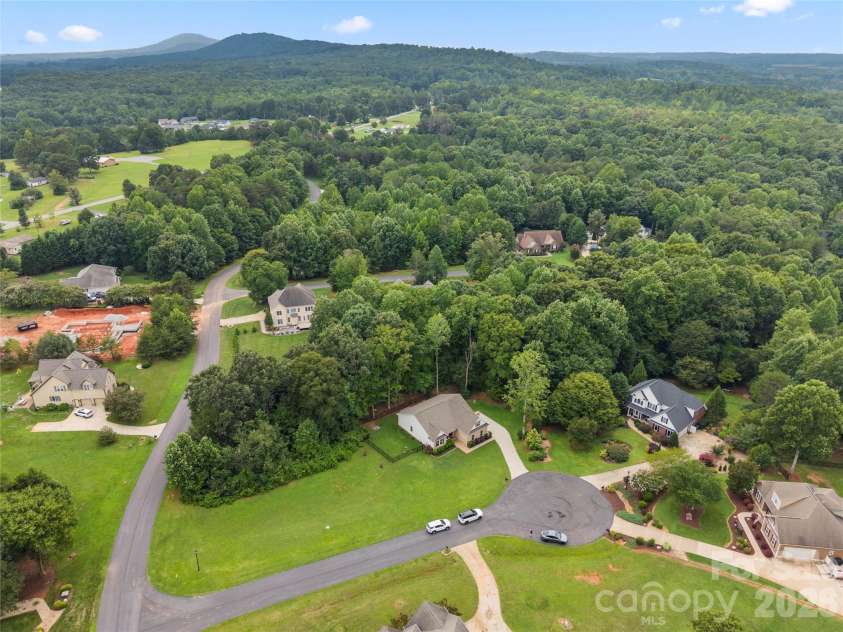 3229 Creek Bend Court, Sherrills Ford, NC 28673.  MLS# CAR4411324, YatesRealty ID 44361. 