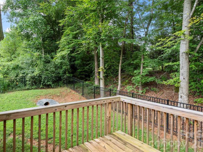 3229 Creek Bend Court, Sherrills Ford, NC 28673.  MLS# CAR4411324, YatesRealty ID 44361. 