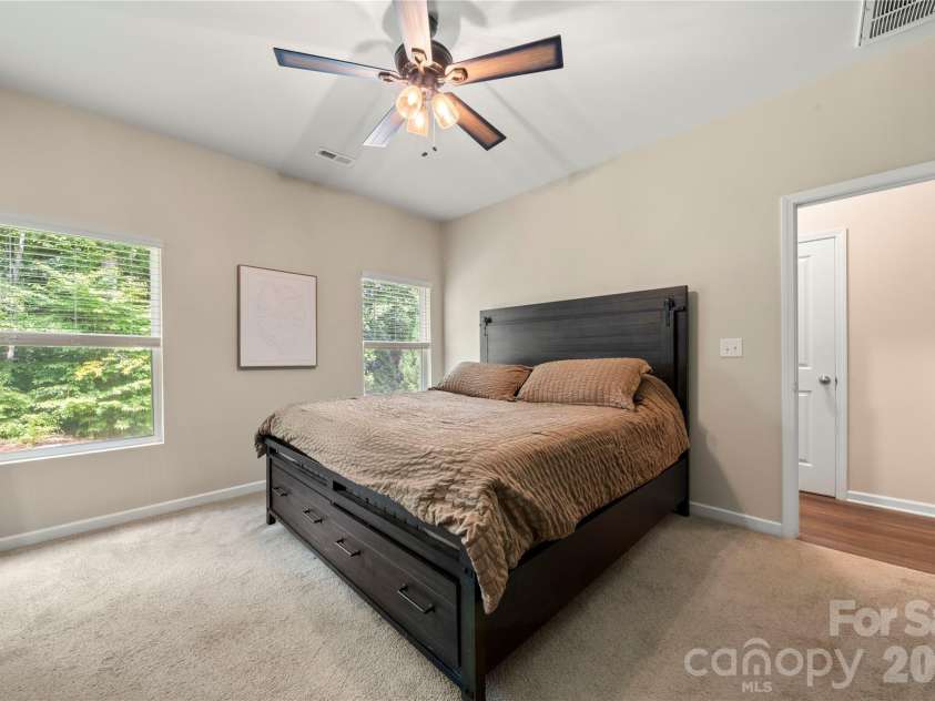 3229 Creek Bend Court, Sherrills Ford, NC 28673.  MLS# CAR4411324, YatesRealty ID 44361. Primary bedroom