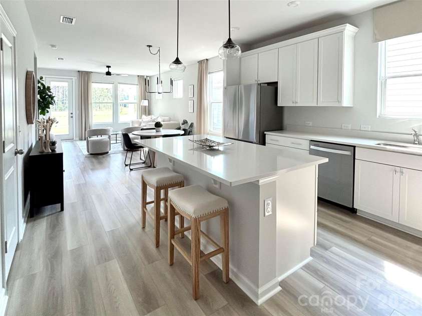 522 Aurora Way, Bluffton, SC 29909.  MLS# CAR4414750, YatesRealty ID 44362. 
