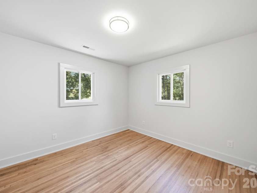 1041 Watts Drive, Charlotte, NC 28216.  MLS# CAR4411321, YatesRealty ID 44365. Bedroom 3