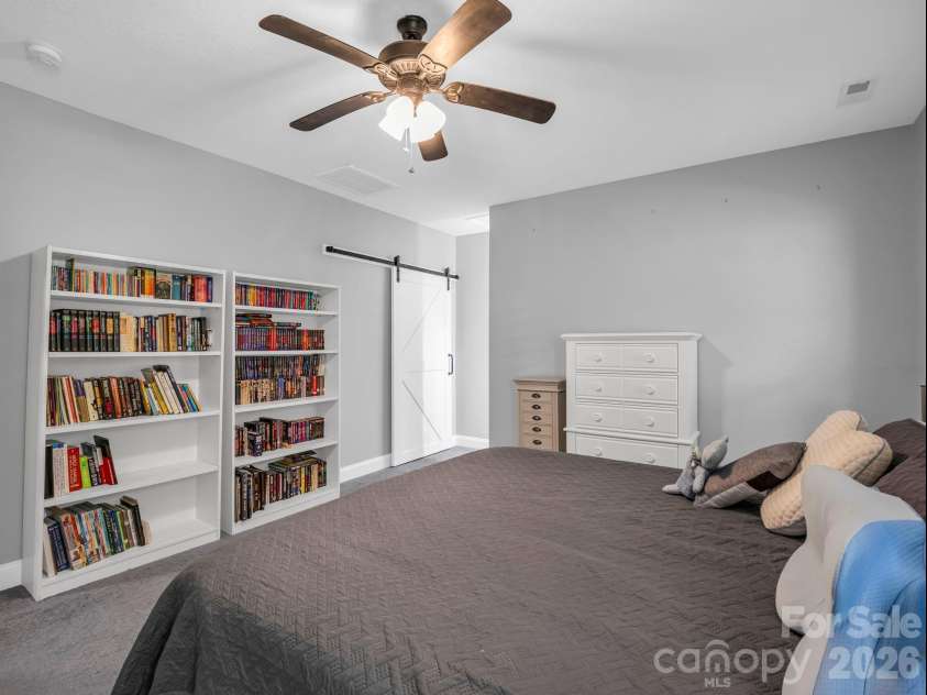 16 Starlight Drive, Black Mountain, NC 28711.  MLS# CAR4408107, YatesRealty ID 44366. 