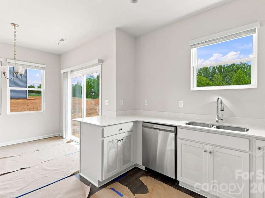 233 Planters Row Road, Iron Station, NC 28080.  MLS# CAR4411723, YatesRealty ID 44370. Kitchen