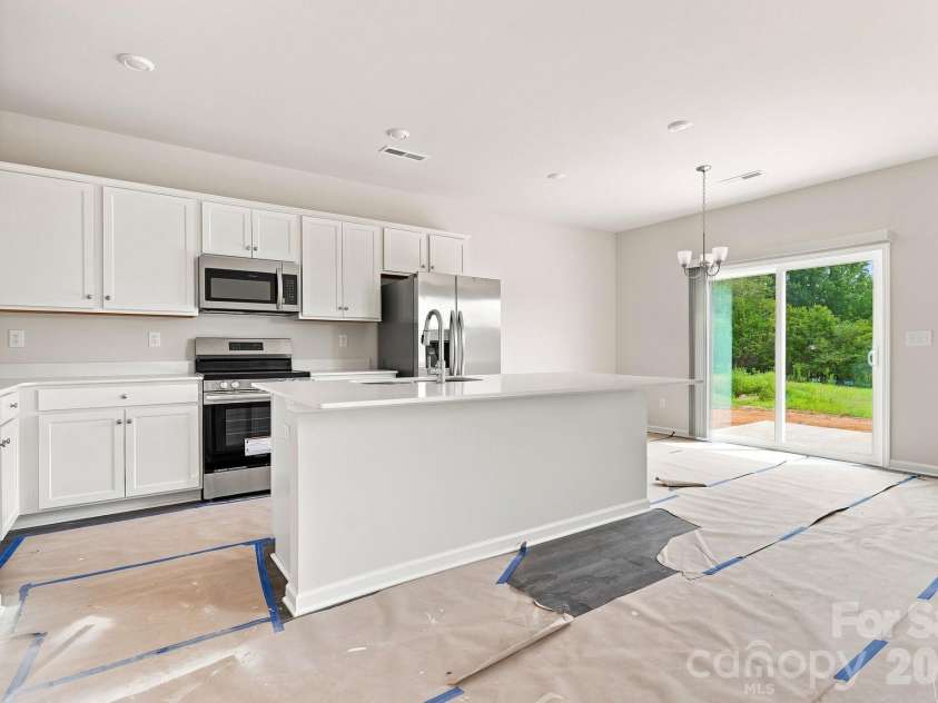 237 Planters Row Road, Iron Station, NC 28080.  MLS# CAR4411734, YatesRealty ID 44371. Kitchen