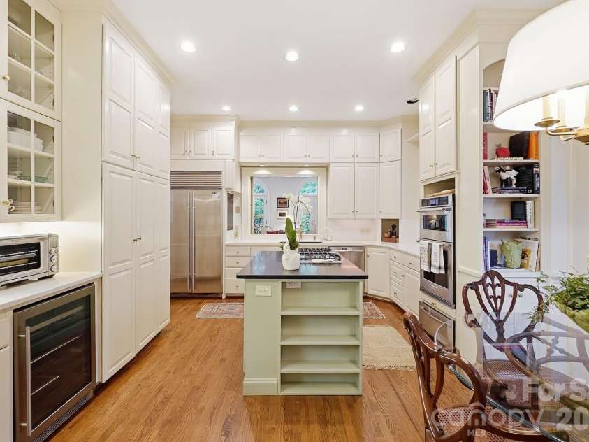 931 Myrtle Drive, Rock Hill, SC 29730.  MLS# CAR4408560, YatesRealty ID 44372. 